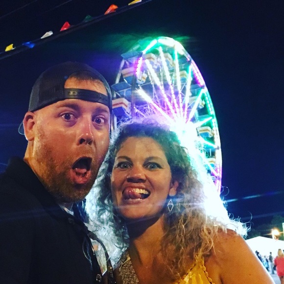 Meet your Posher, Heather - Picture 2 of 5